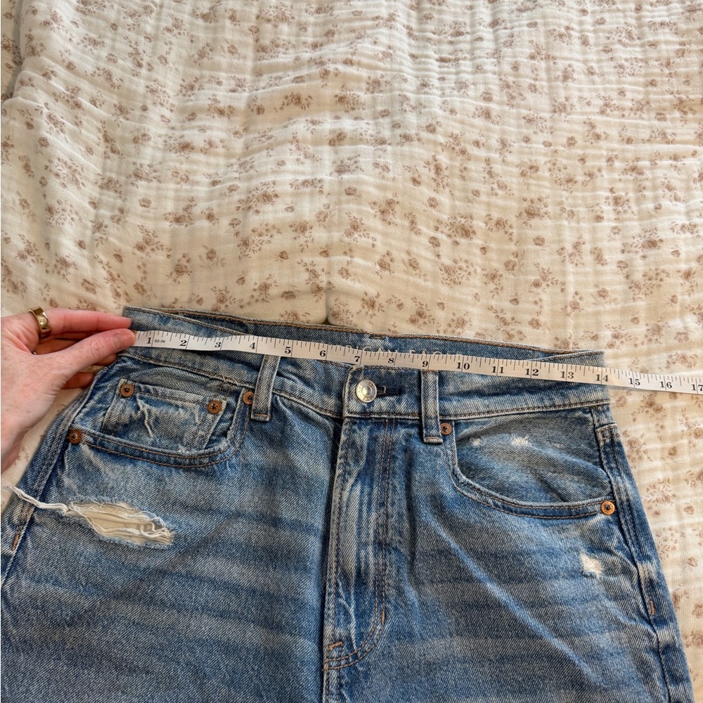 American Eagle Ripped Straight-Leg Blue Jeans - Picture 6 of 8